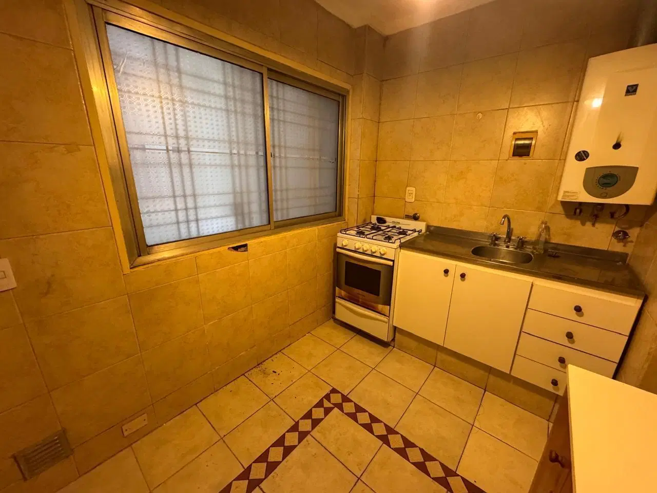 ALQUILER 2 AMBIENTES CON BALCON EN BELGRANO R 5