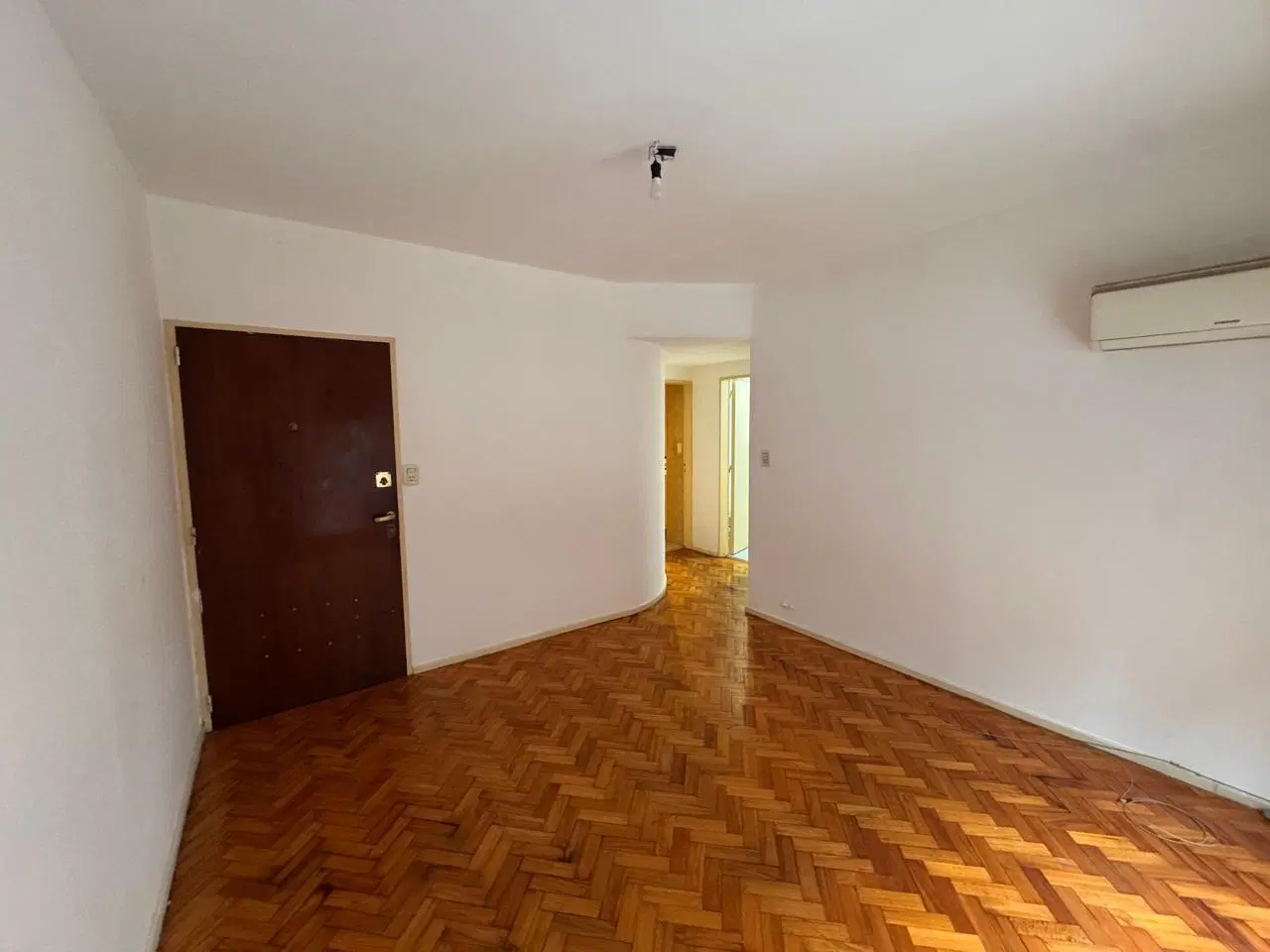 ALQUILER 2 AMBIENTES CON BALCON EN BELGRANO R 3