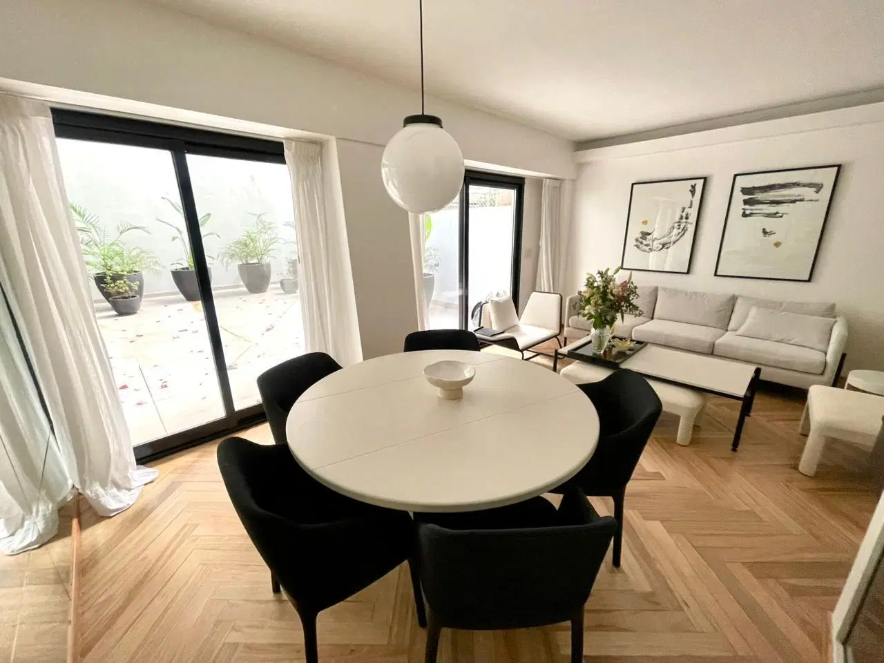 Departamento de 3 ambientes con cochera y patio - 160 metros totales 4