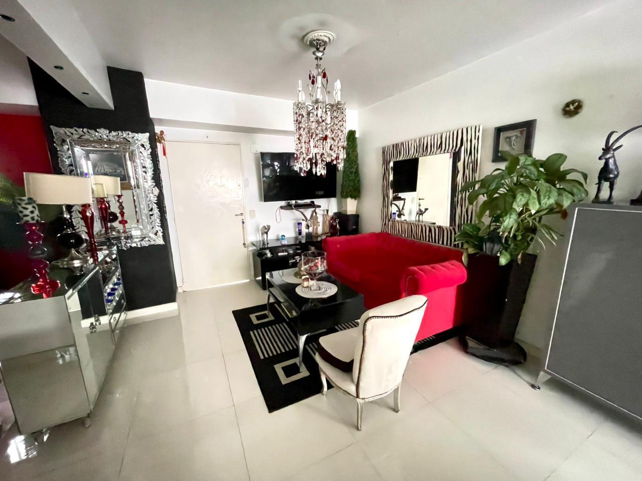 Foto de Departamento 3 ambientes de 80 Metros - Apto uso Profesional, imagen 2