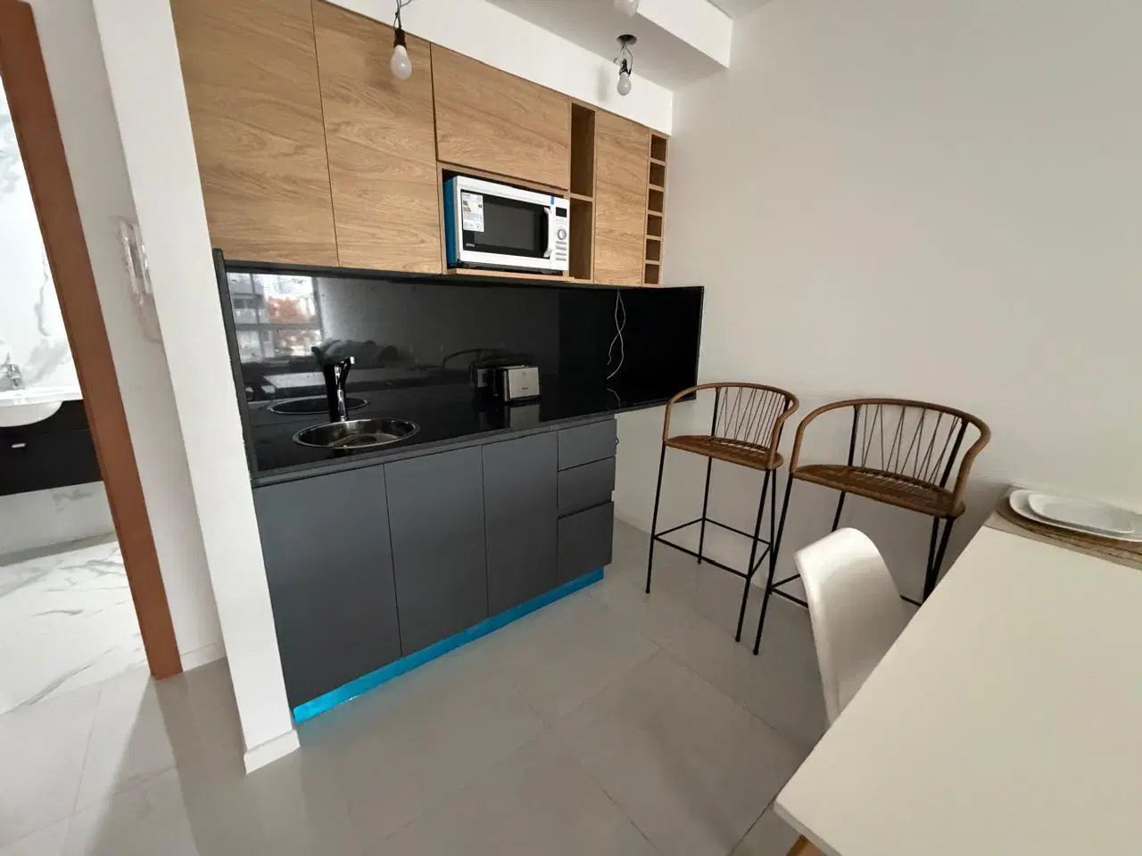 Monoambiente al contrafrente en edificio Full amenities 4