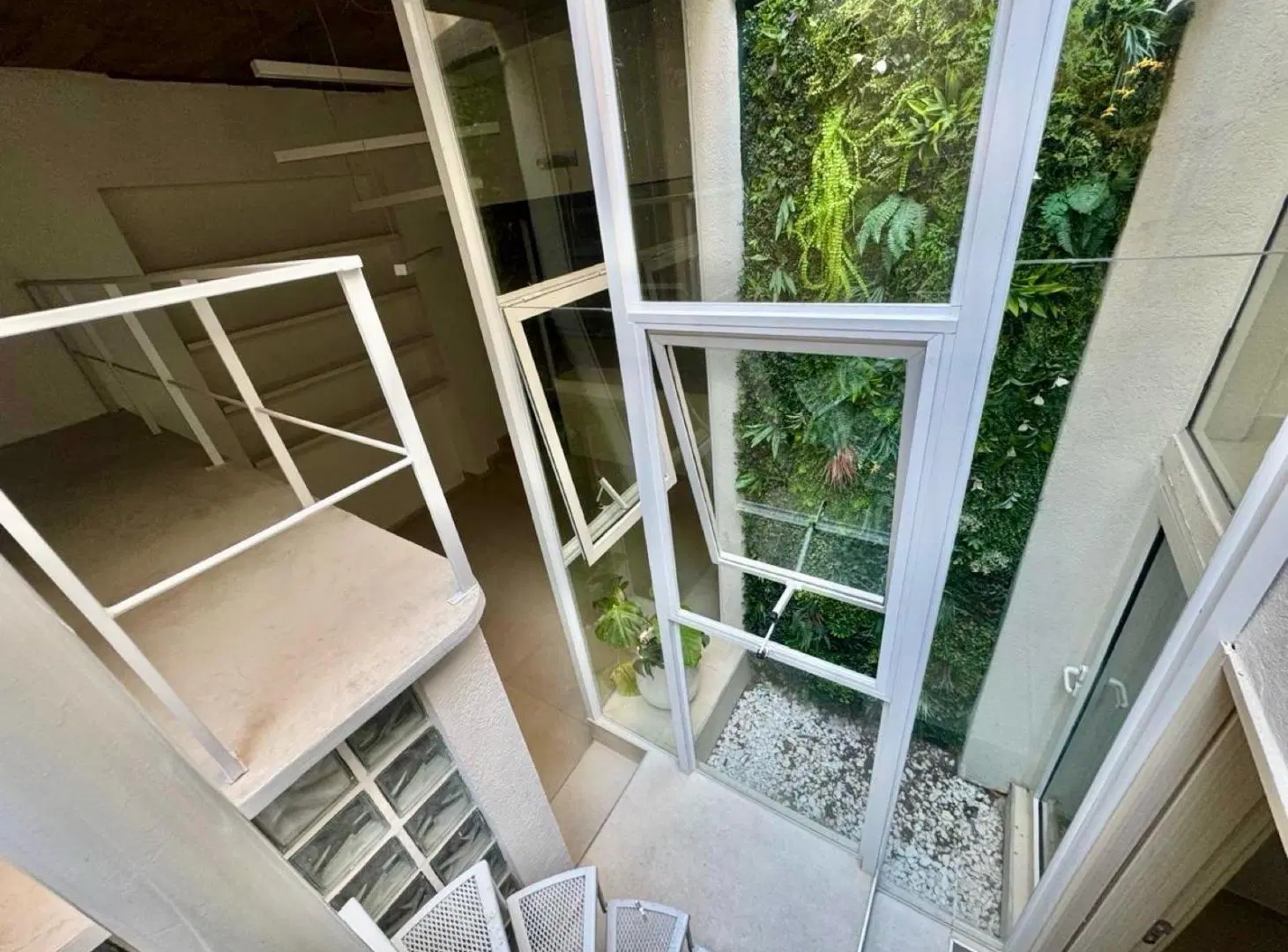 Departamento de 3 ambientes super luminoso - Reciclado a nuevo - con bajas expensas! 3