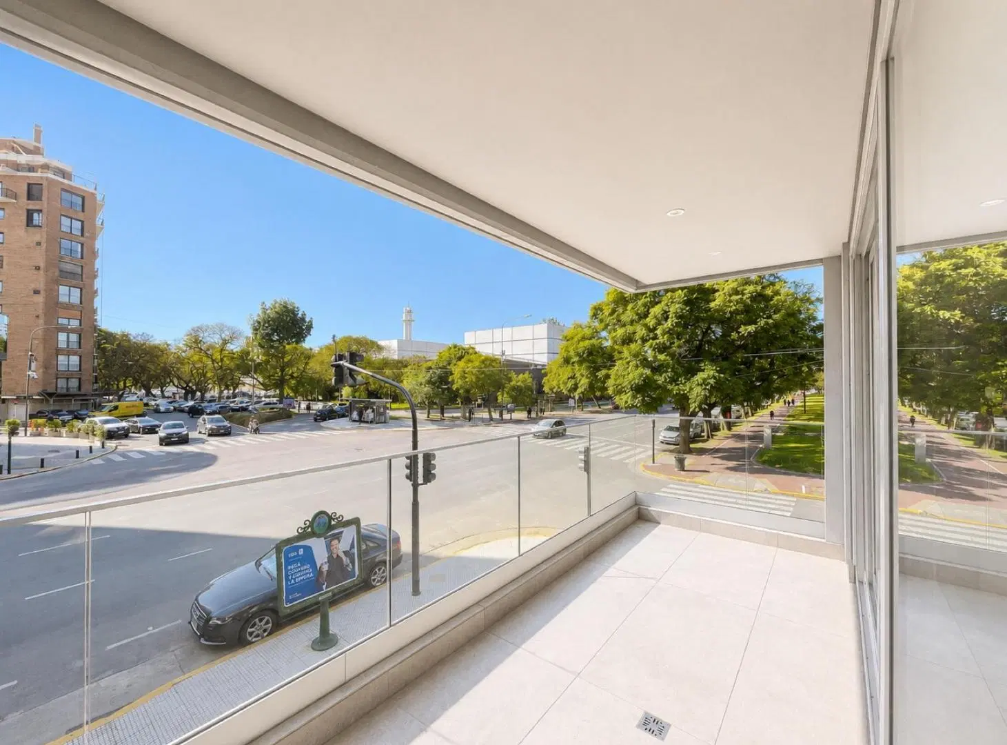 Excelente Departamento 4 ambientes 195 m2!! Seg 24 hs, cochera y Amenities - Palermo chico 8