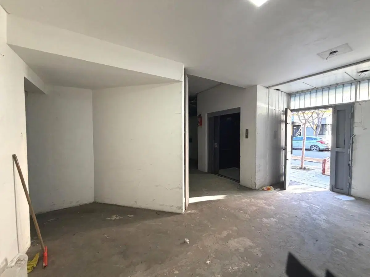 ¡ALQUILER EDIFICIO EN BLOCK! Loyola y Acevedo 1
