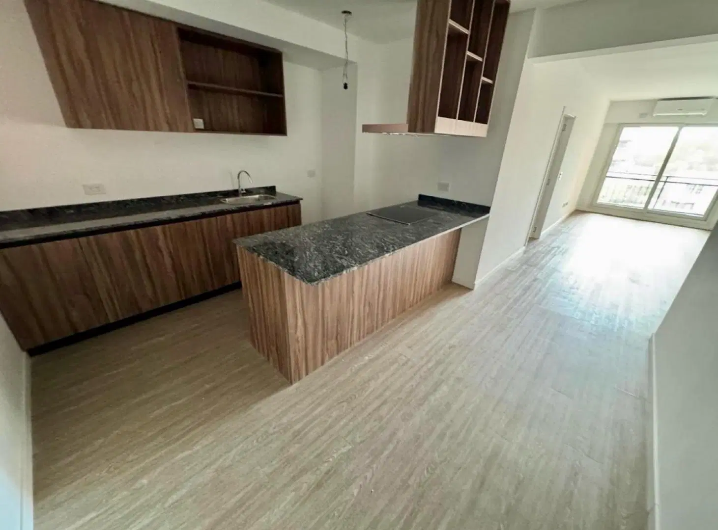 Departamento 4 ambientes con Dependencia en edificio Full amenities - Cochera opcional 2