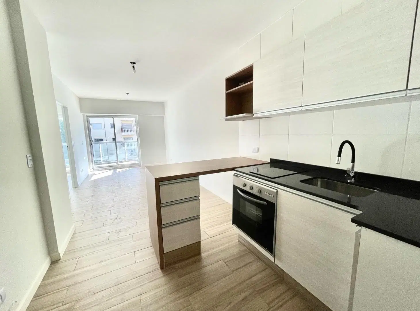 A ESTRENAR!! 2 AMBIENTES AL FRENTE CON AMENITIES. 1