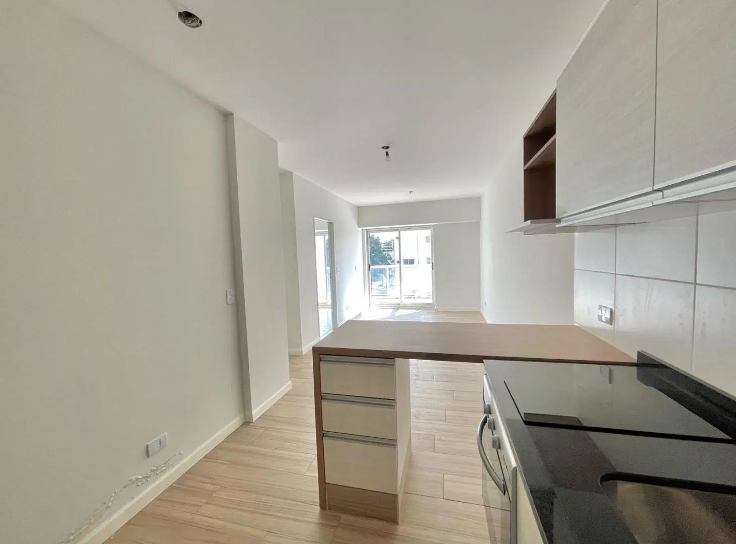 A ESTRENAR!! 2 AMBIENTES AL FRENTE CON AMENITIES. 5