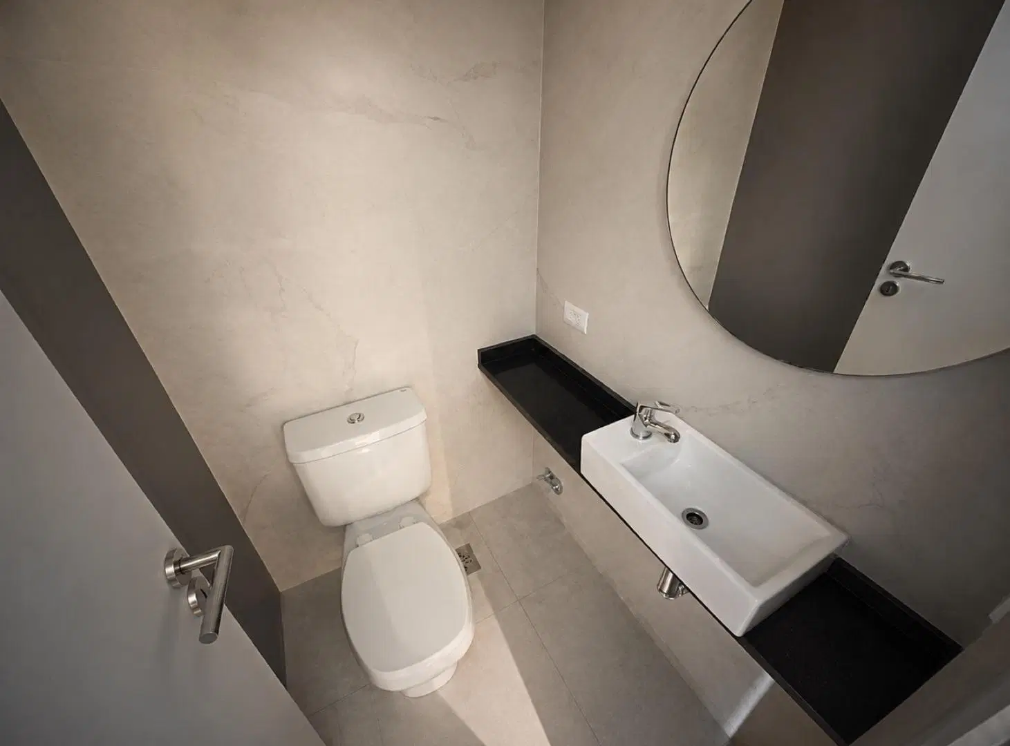 A ESTRENAR!! 2 AMBIENTES AL FRENTE CON AMENITIES. 4