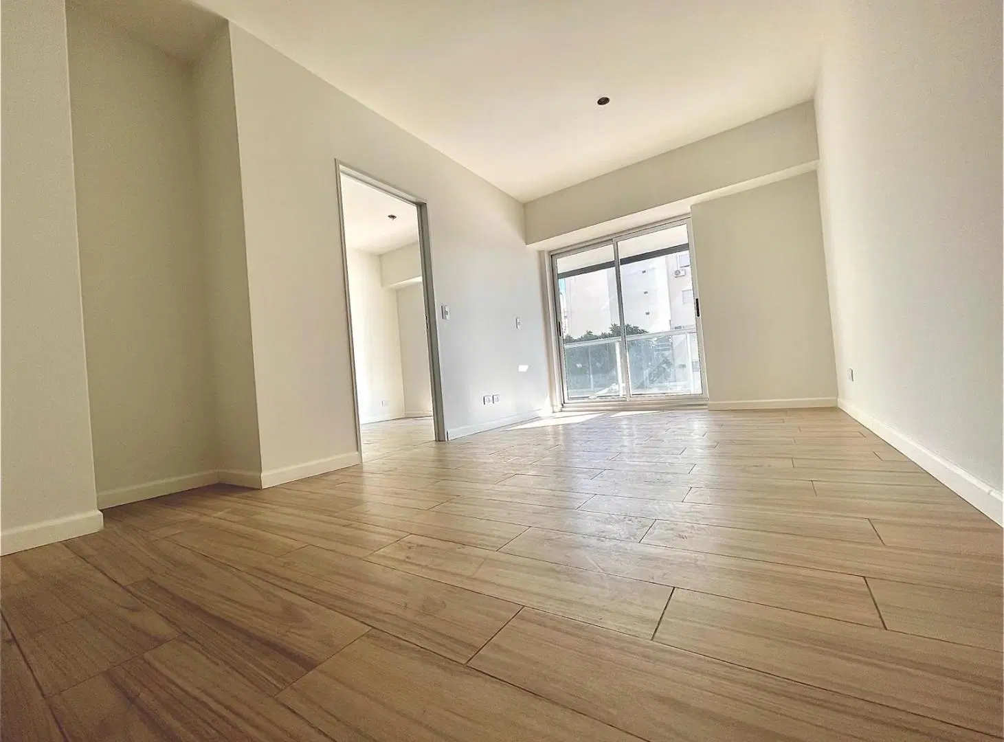 A ESTRENAR!! 2 AMBIENTES AL FRENTE CON AMENITIES. 8