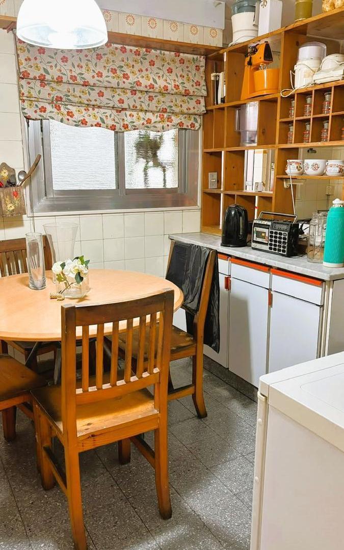 Foto de VENTA Dpto 4 Amb/cochera / Luminoso –3 Dormitorios Comedor Diario, imagen 4