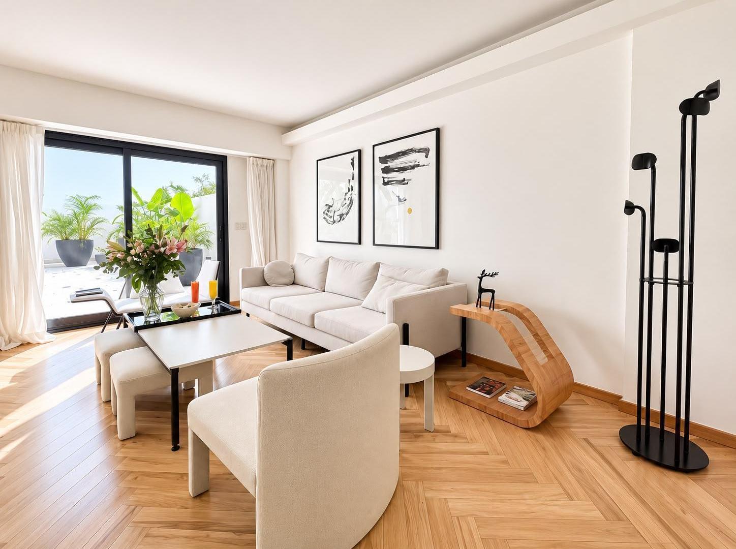 Foto de Depto de 3 amb con cochera y gran patio - 160 m totales. Se vende, imagen 1
