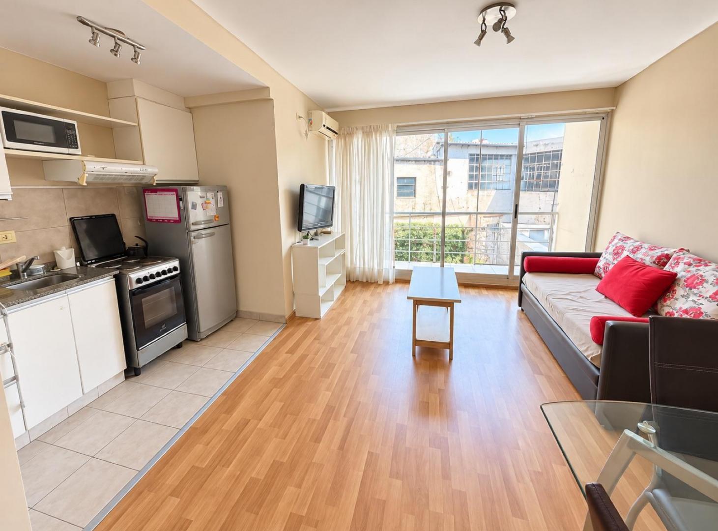 Foto de Departamento de 2 ambientes con balcón y cochera fija, imagen 3