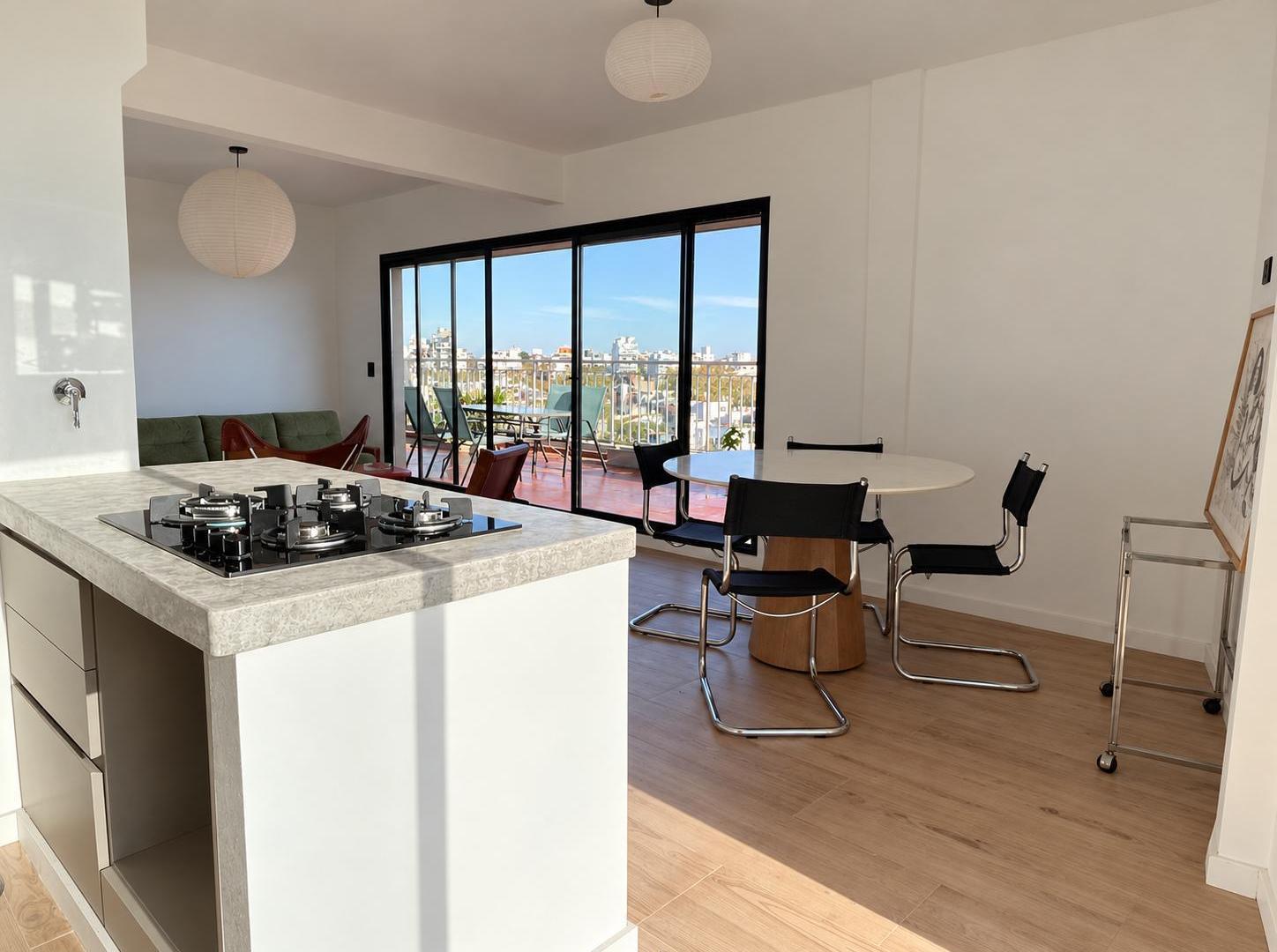 Foto de DepartamentoVENTA - 4 AMBIENTES CON BALCON ATERRAZADO Y VISTA, imagen 3