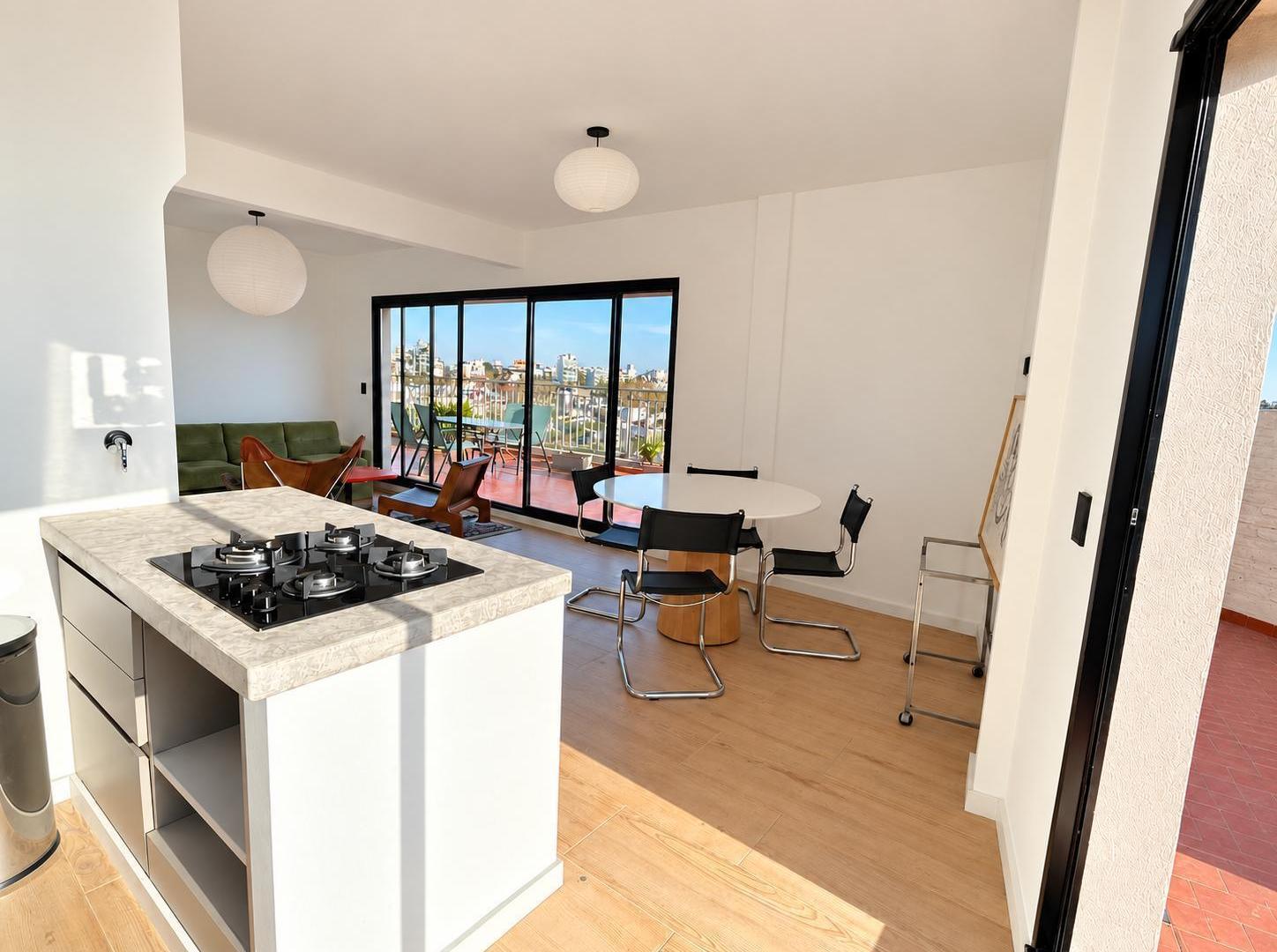 Foto de DepartamentoVENTA - 4 AMBIENTES CON BALCON ATERRAZADO Y VISTA, imagen 2