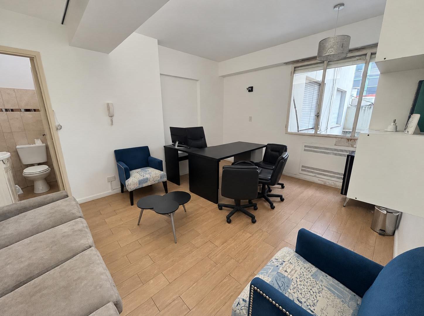 Foto de VENTA OFICINA / PISOS A NUEVO/ SAN NICOLAS, imagen 4