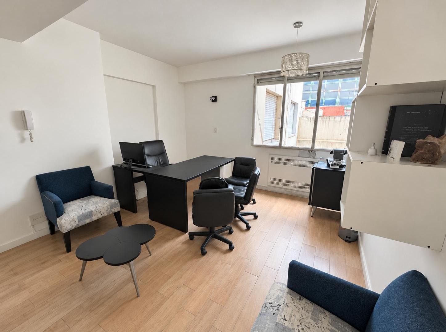 Foto de VENTA OFICINA / PISOS A NUEVO/ SAN NICOLAS, imagen 5