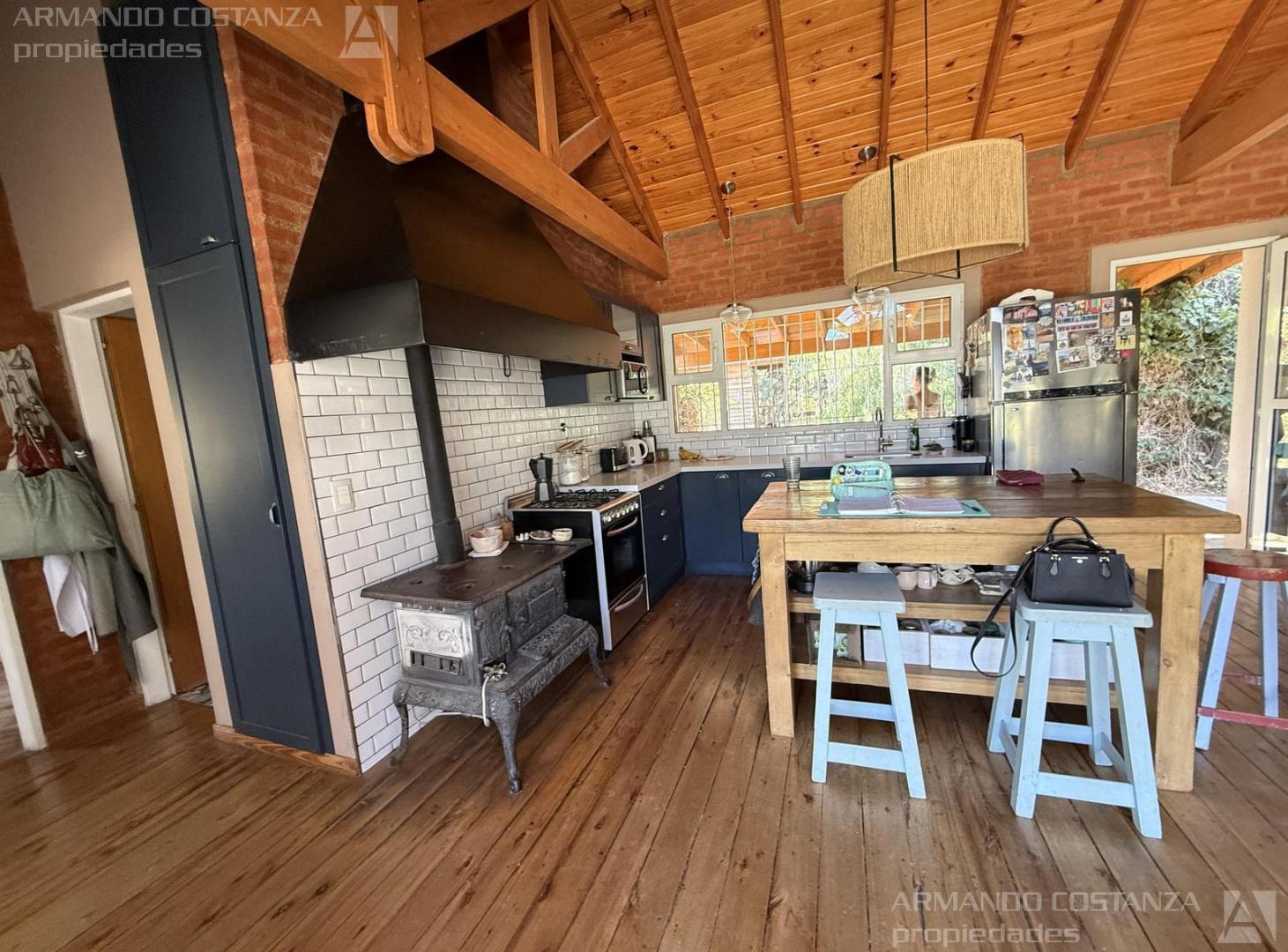 Foto de QUINTA CON PILETA / Puerto Madryn/ 2500MTS2/ IMPECABLE, imagen 5