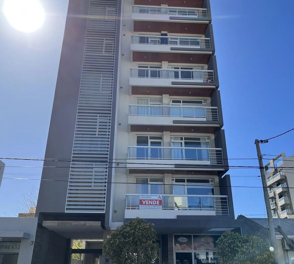 VENDE Local en Puerto Madryn 4