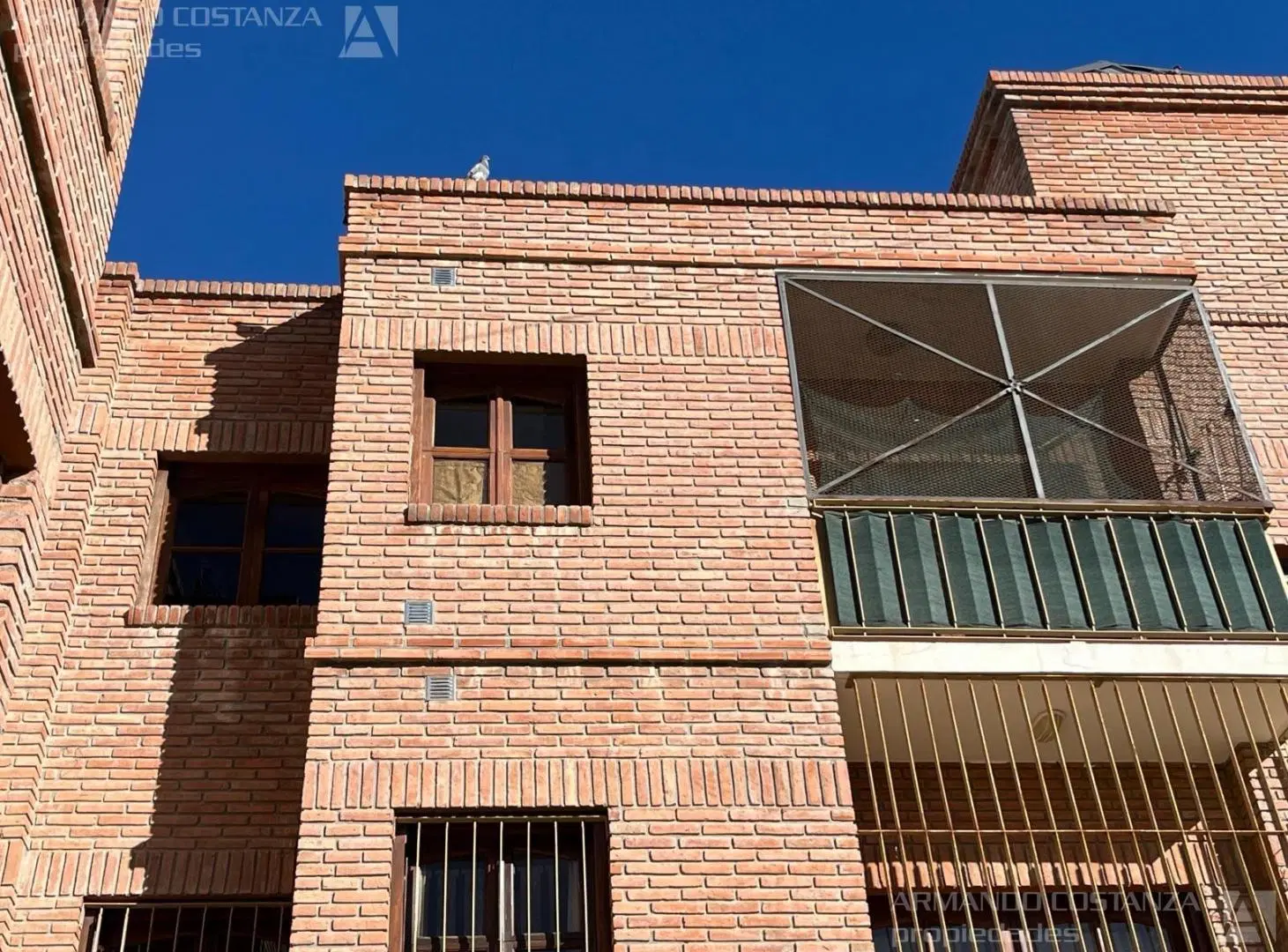 ALQUILA / SEMICENTRO / Departamento - Puerto Madryn 4