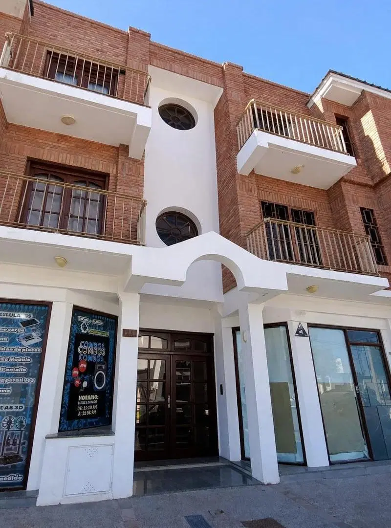 ALQUILA / SEMICENTRO / Departamento - Puerto Madryn 1