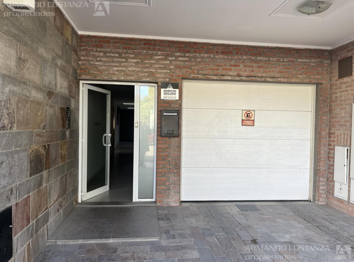 Foto de VENDE EN PUERTO MADRYN - 2 HABITACIONES COCHERA - CENTRO, imagen 4