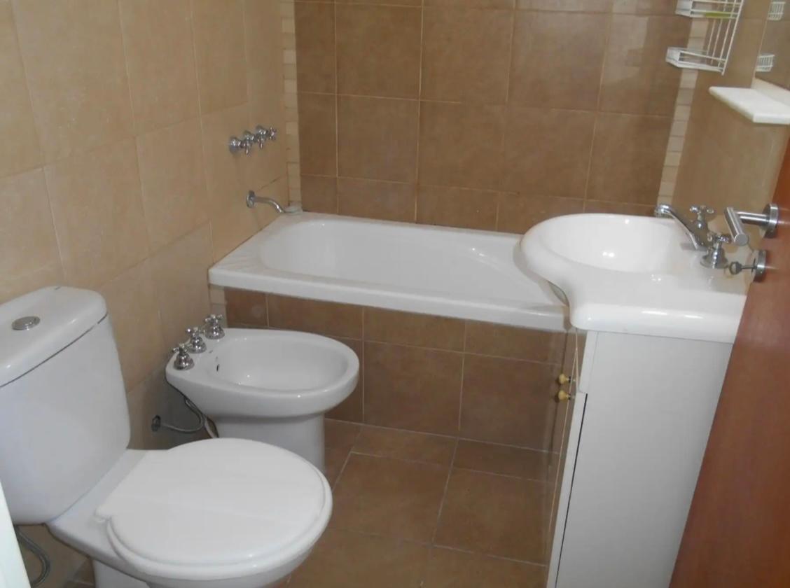 Departamento 2 Ambientes Al Frente con Cochera 2