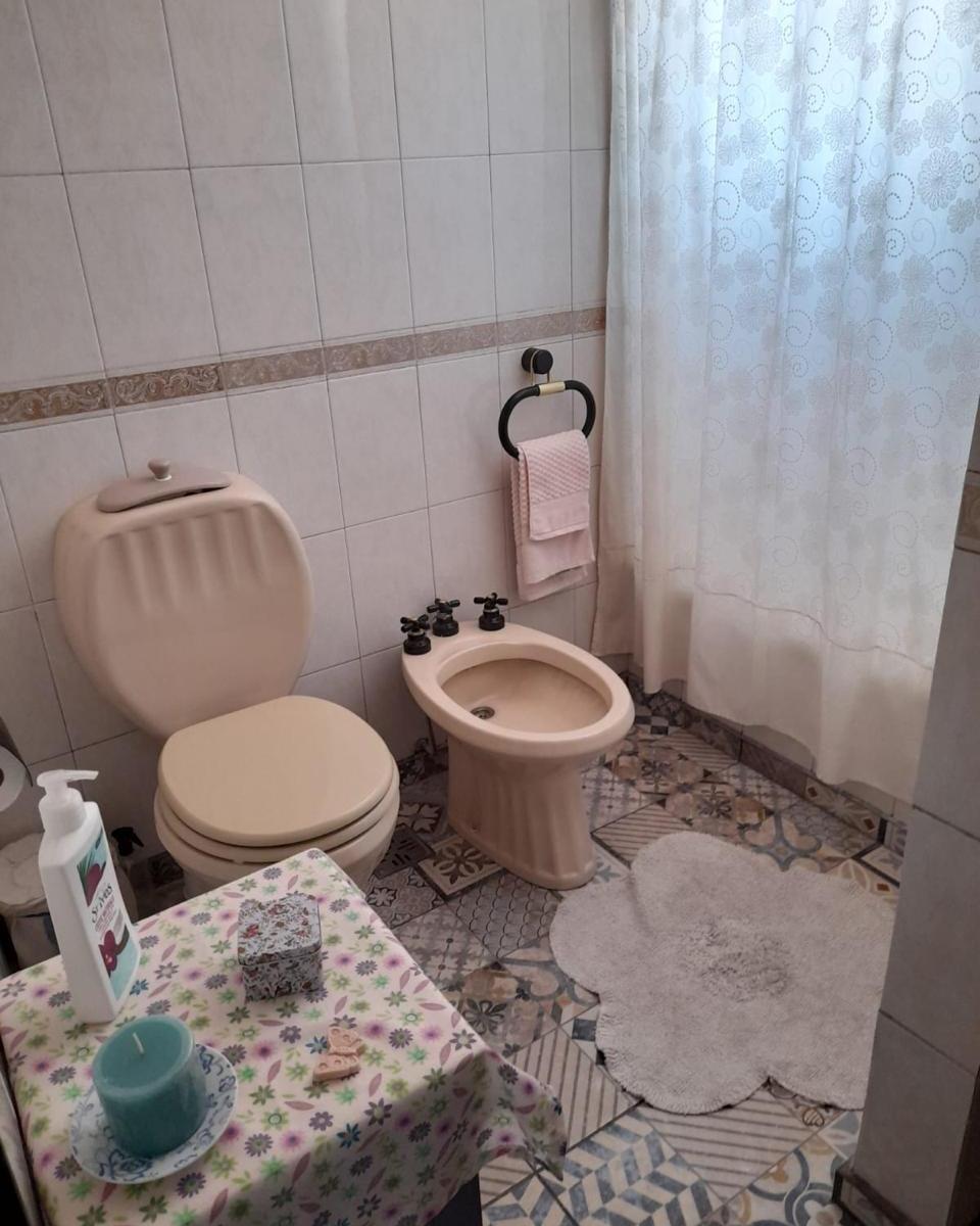 Foto de Venta Casa 3 Ambientes con quincho y pileta, imagen 4