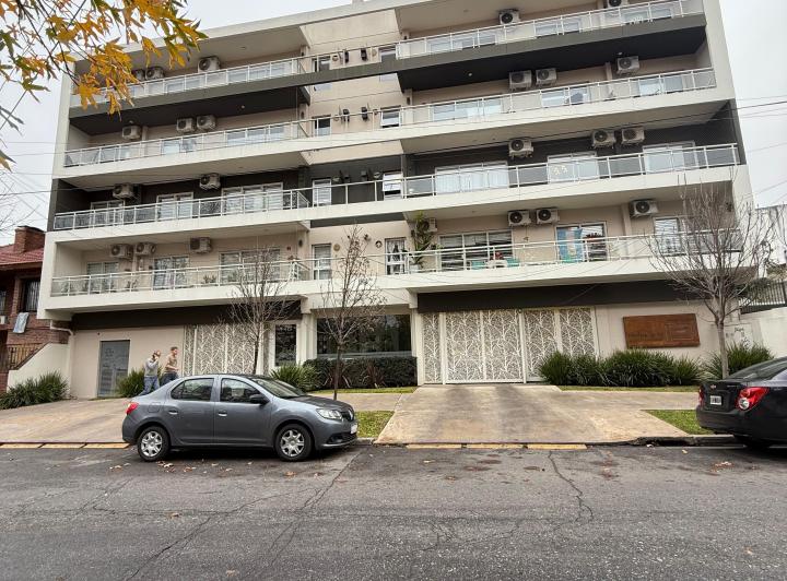 Venta Departamento 3 Amb c/ cochera y baulera