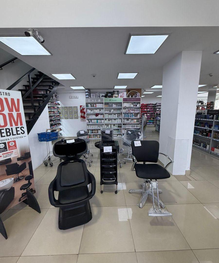 Foto de Alquiler excelente local comercial, imagen 1