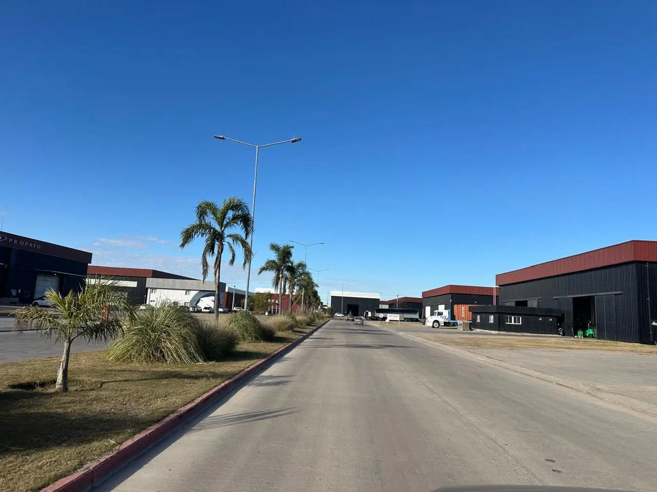 Nave Industrial EN VENTA EN PRIMER ETAPA POLO 52 2