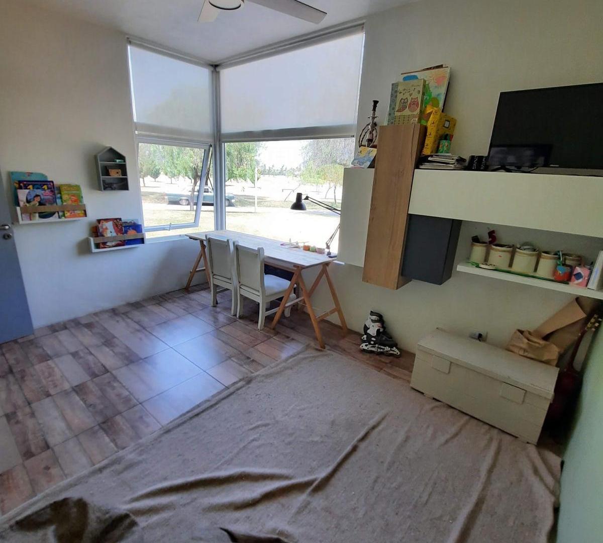 Foto de CASA AMOBLADA EN BARRRIO PRIVADO SAN ISIDRO - VILLA ALLENDE, imagen 1