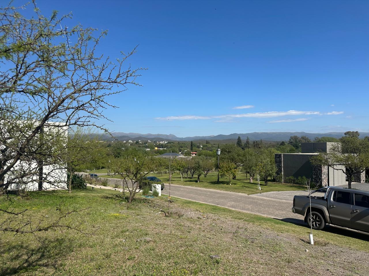 Foto de Terreno de 1200 m2 en Estancia el Terron Mendiolaza con excelente vista, imagen 3