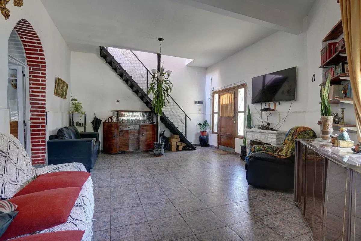 Venta Casa 6 Amb c/ Coch-Terraza-Quincho Floresta 4
