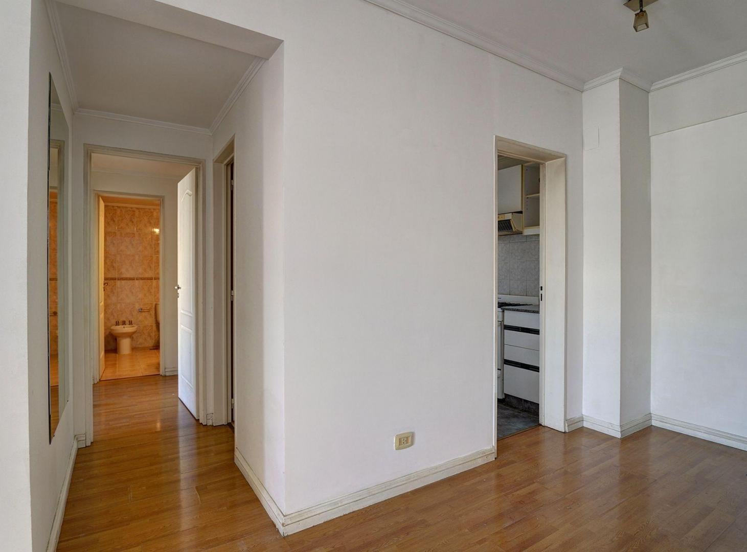 VENTA DEPTO 3 AMB SEMIPISO AL FRENTE CABALLITO