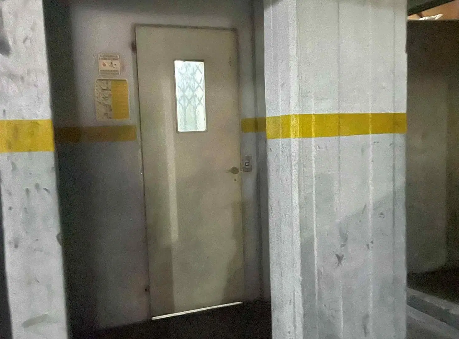 En Venta COCHERA FIJA Y CUBIERTA ASCENSOR - FLORES 5