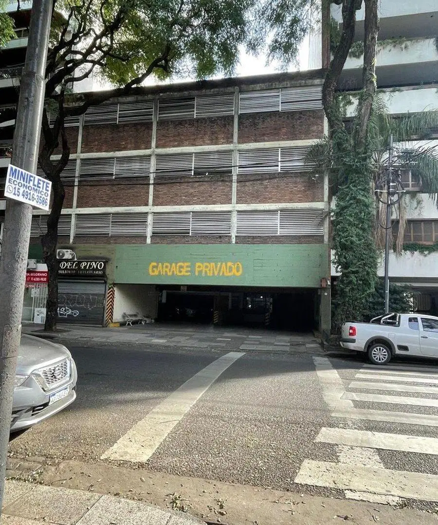 COCHERA BELGRANO ESQ CABILDO PLANTA BAJA 3