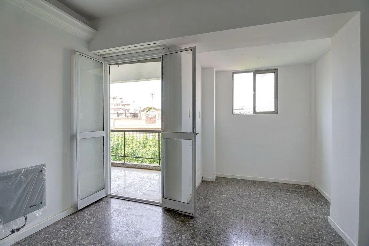 VENTA DEPTO 4 AMBIENTES FLORES NORTE 4