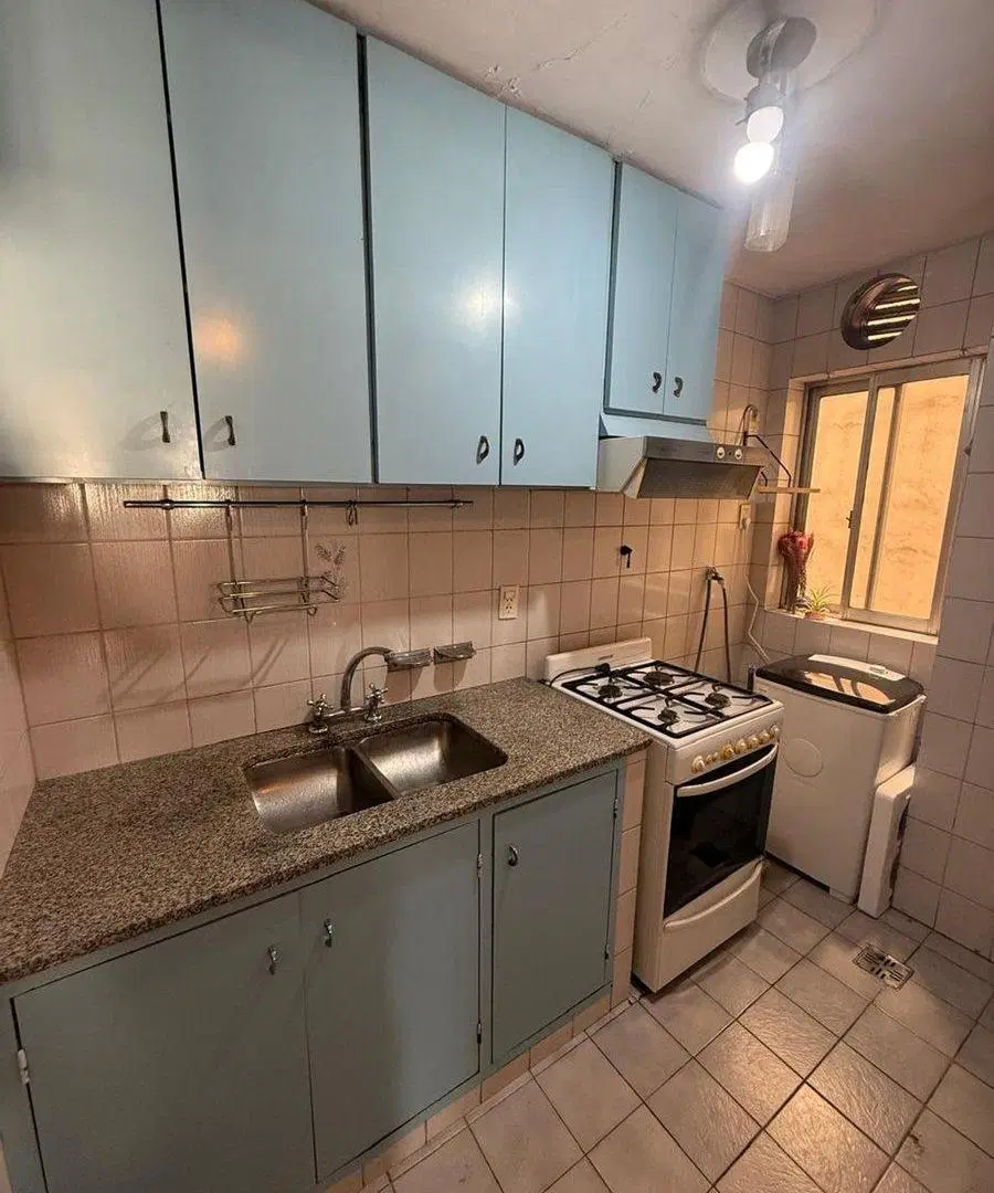 VENTA DEPTO 4 AMB C/COCHERA VILLA GRAL MITRE 3