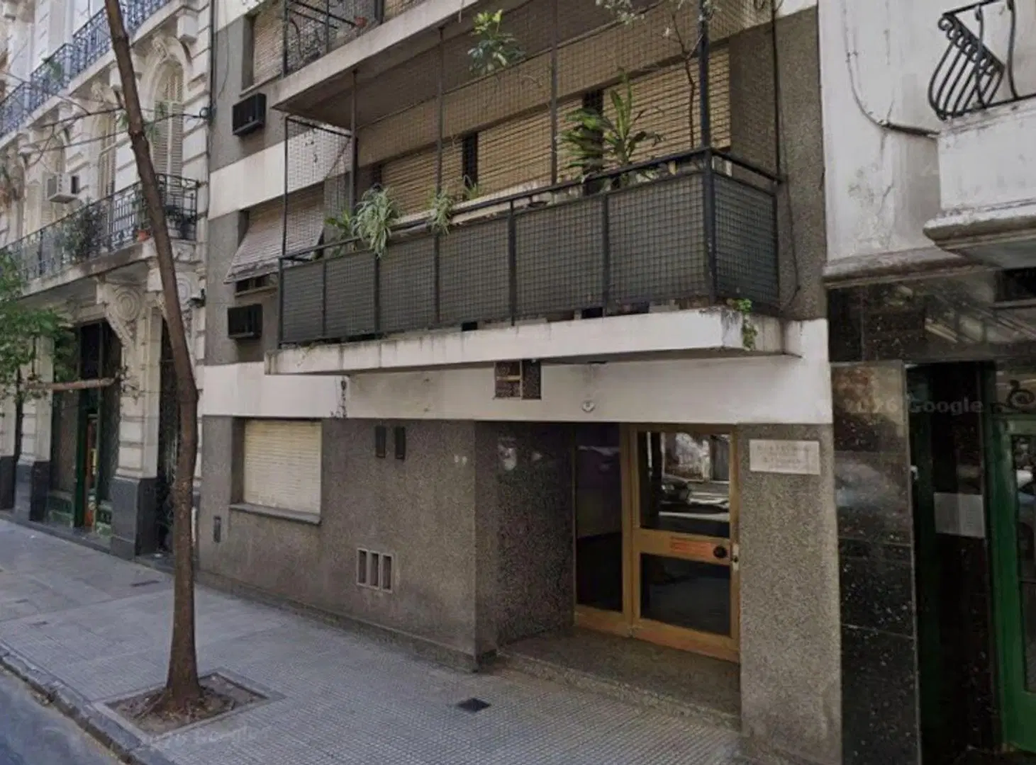 Venta 4 ambientes c/dependencia. Balcón. Balvanera 5