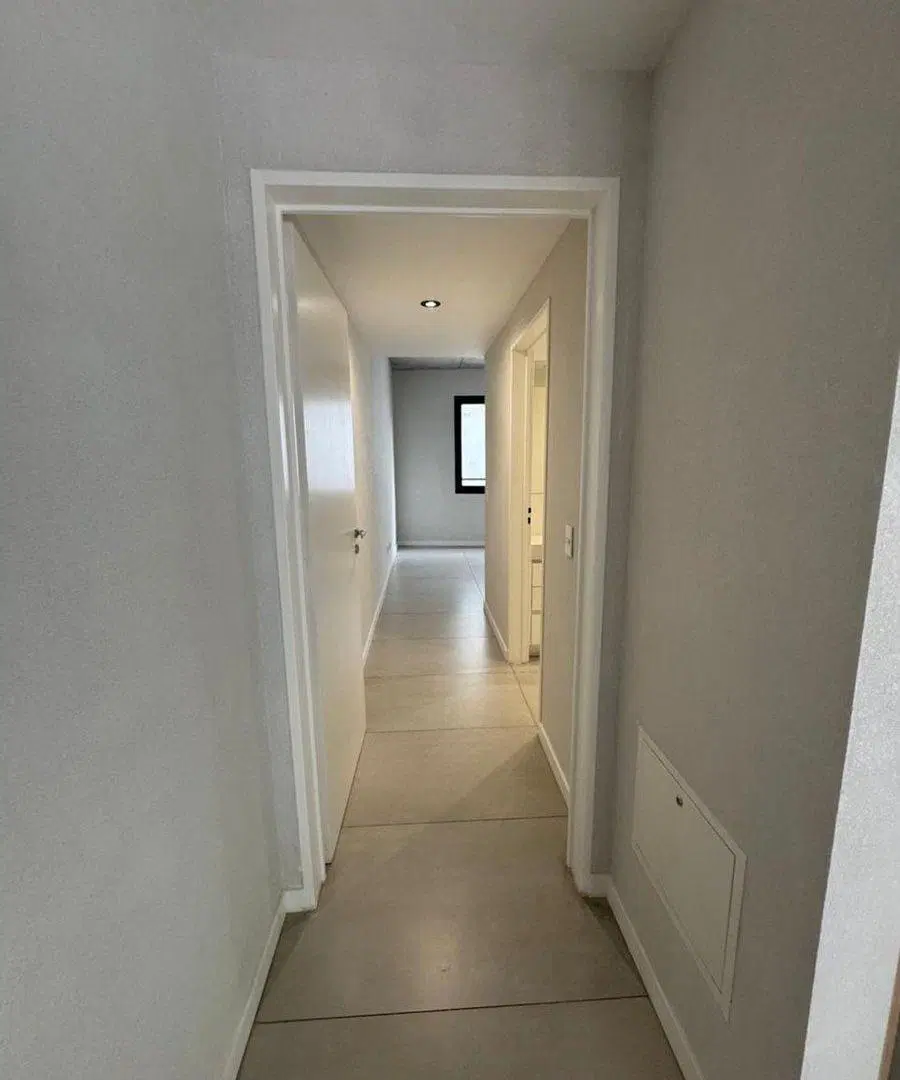 VENTA DEPTO 3 AMB C/COCHERA VICENTE LOPEZ 5
