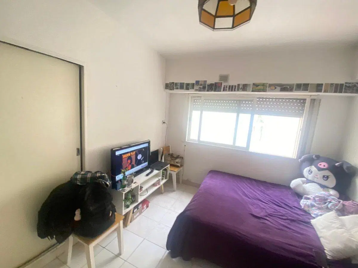 VENTA MONOAMBIENTE EN COLEGIALES MUY LUMINOSO 4