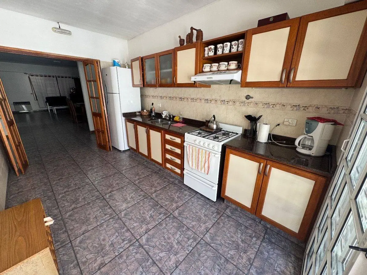 PH TIPO CASA CON PILETA VENTA LOMAS DEL MIRADOR 8