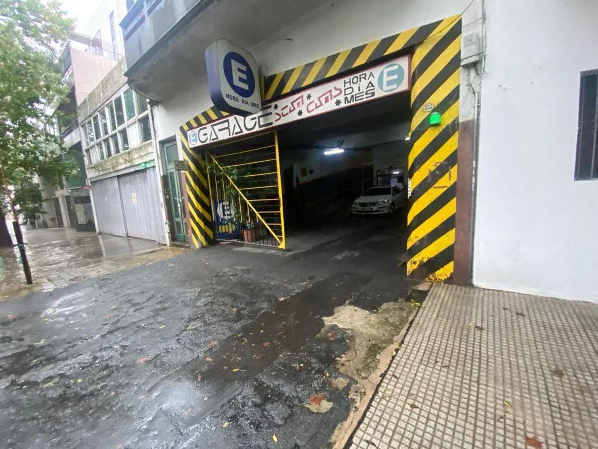 Venta Estacionamiento/Negocio/Deposito Chacarita 4
