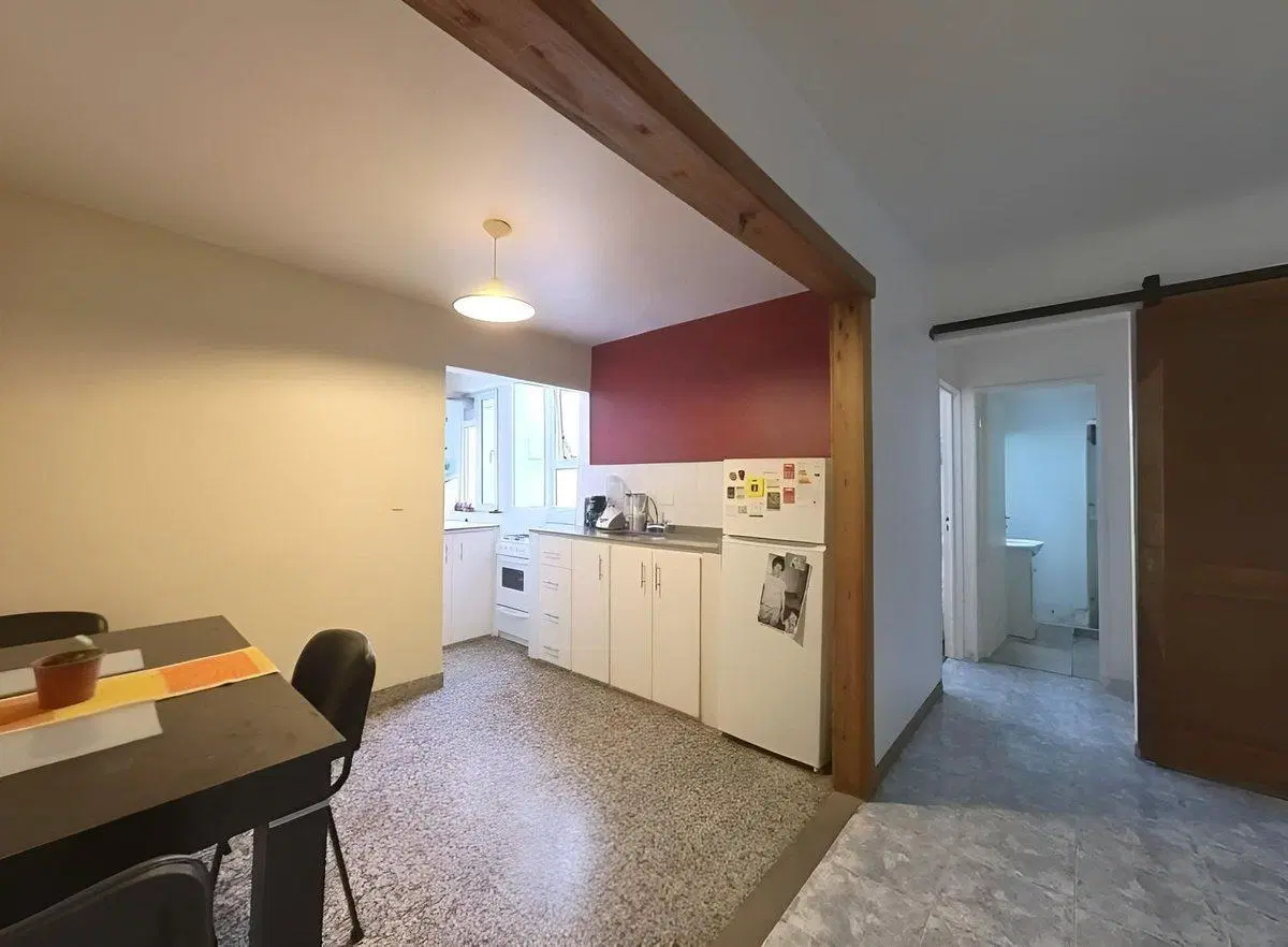 Venta DPTO 3 amb. con balcon en CABALLITO 4