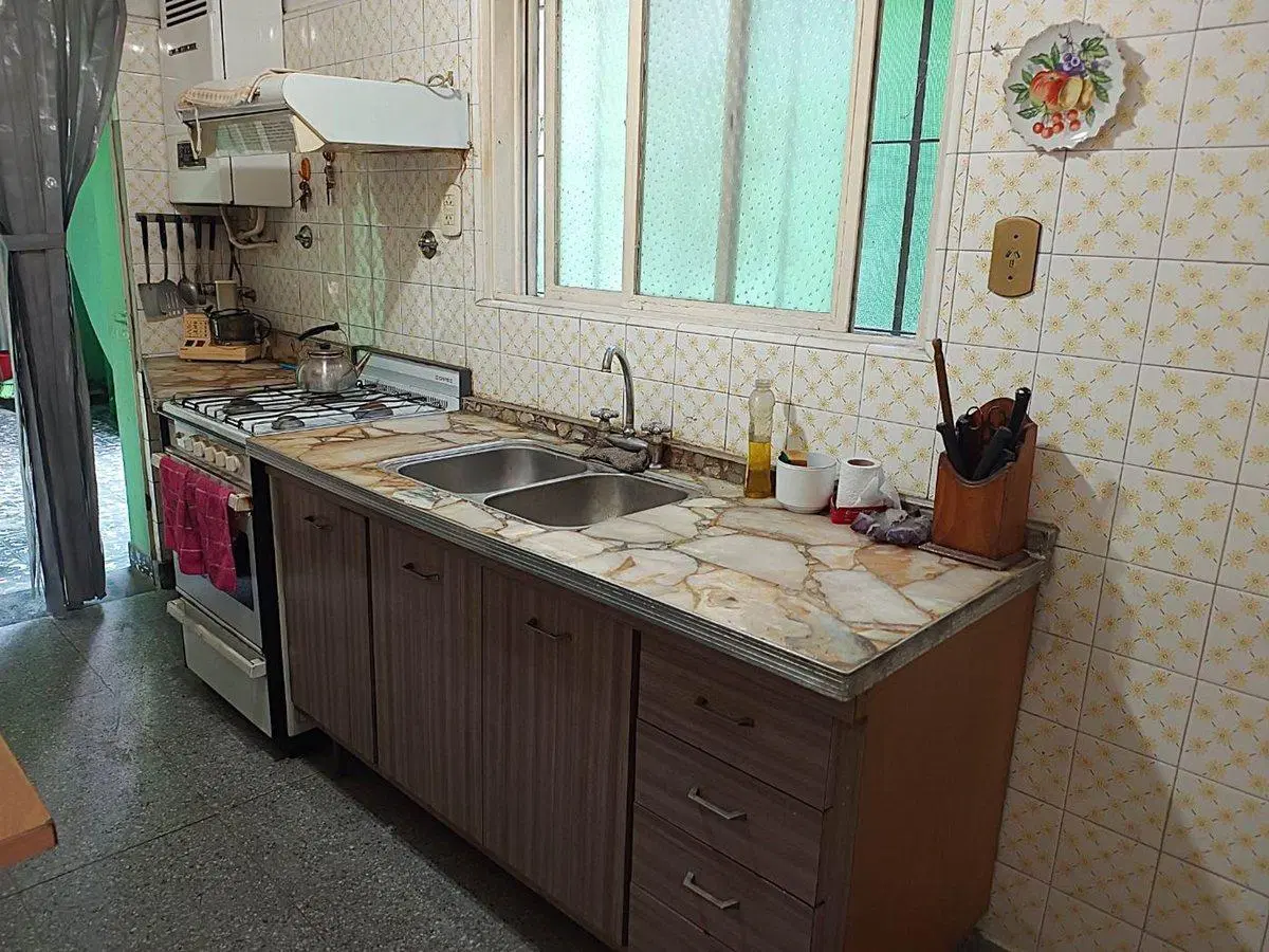 Venta Casa Flores Sur Lote Propio 177m2 Totales 5