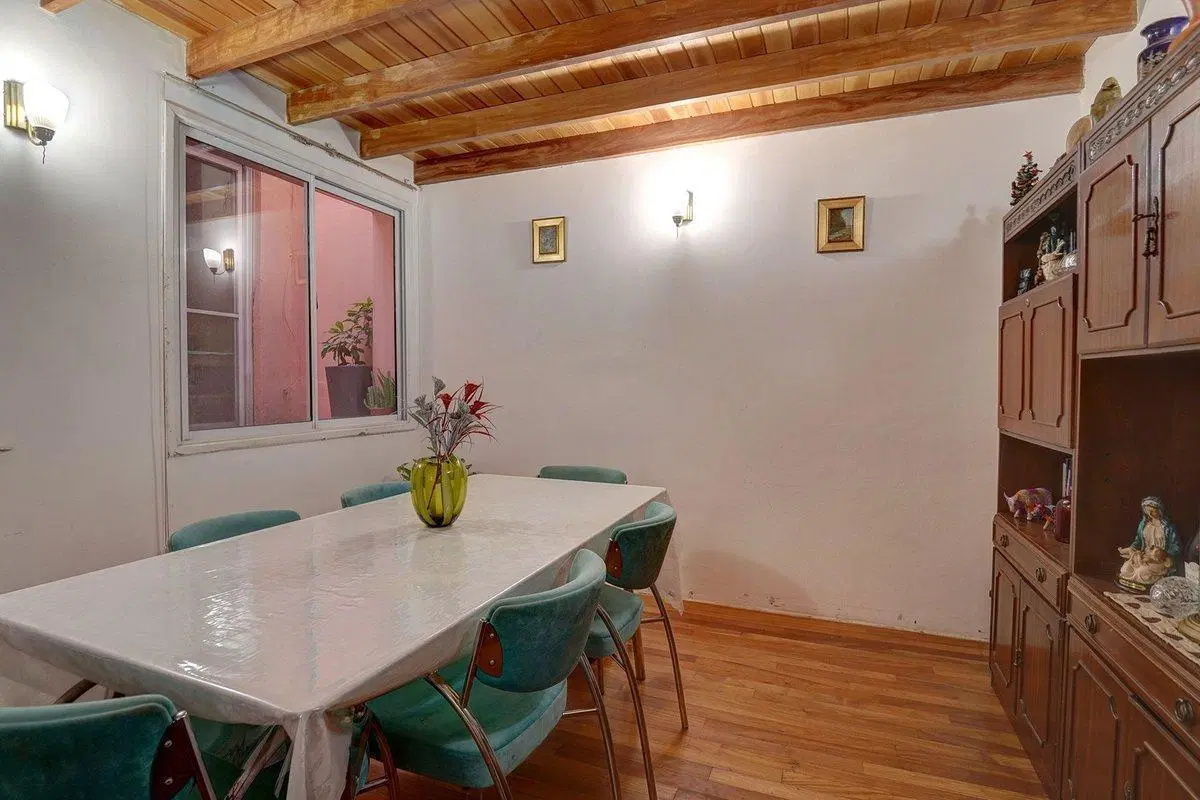 Venta - Casa 4 ambientes con terraza - Floresta 5