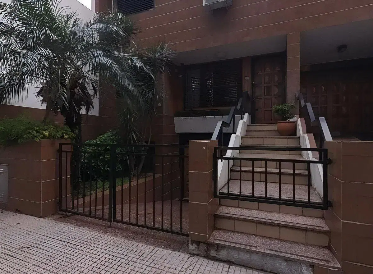 VENTA PH 4 AMB DEP FLORES COCHERA CUBIERTA 2 AUTOS 2