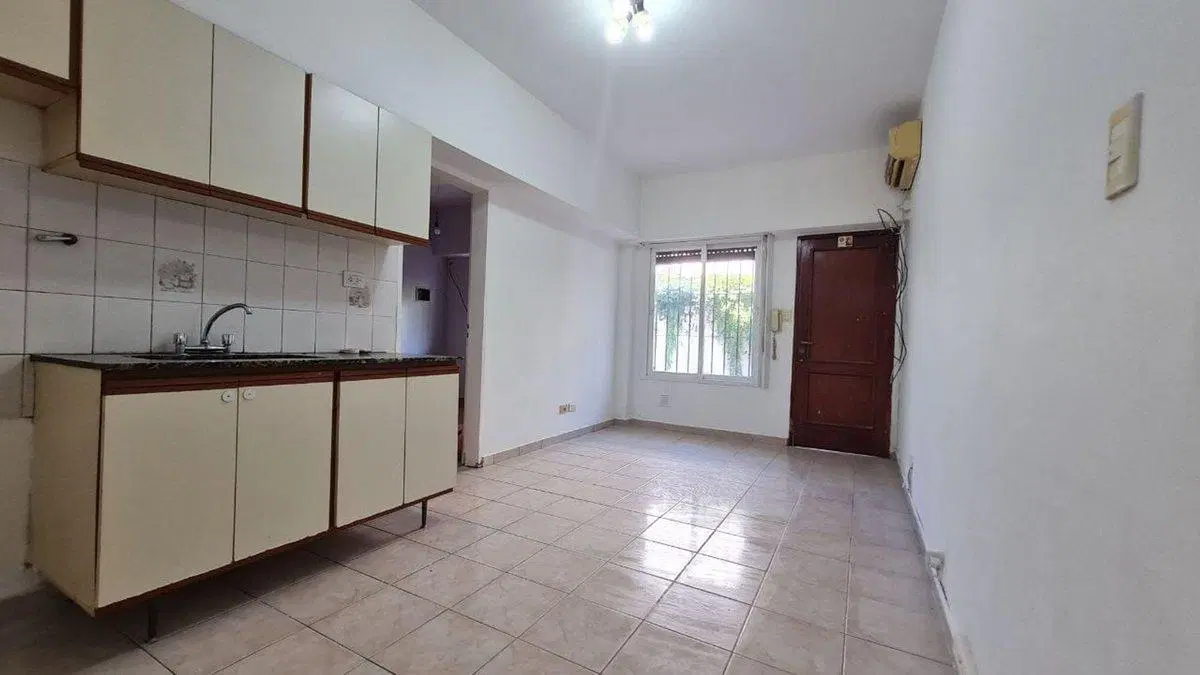 Alquiler PH 3 ambientes. Patio. Villa Bosch 4