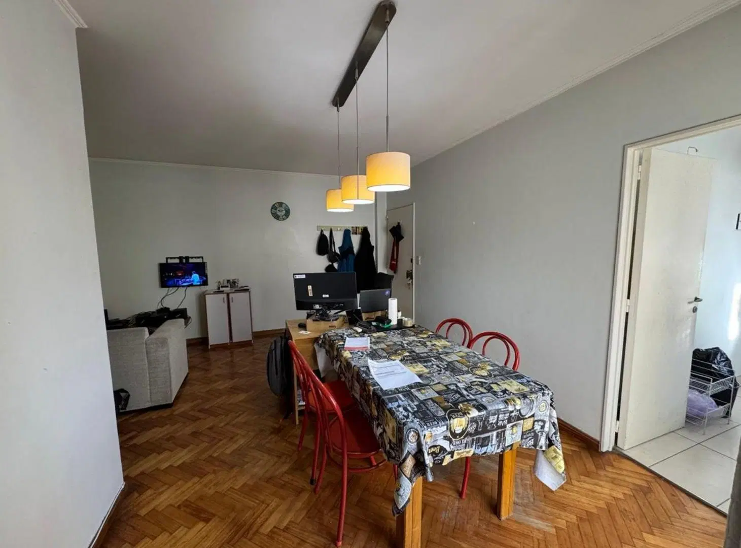 VENTA DEPTO 2 AMB CON RENTA MONSERRAT 3