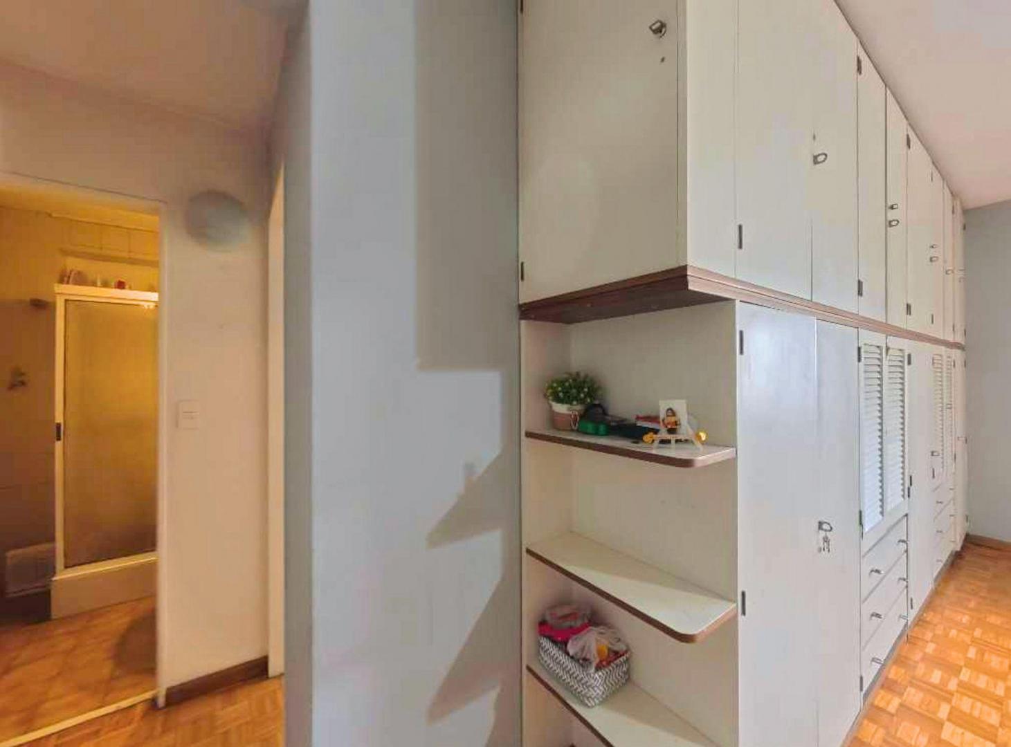 Foto de VENTA DEPTO 4 AMB C/COCHERA AL FTE FLORES, imagen 5